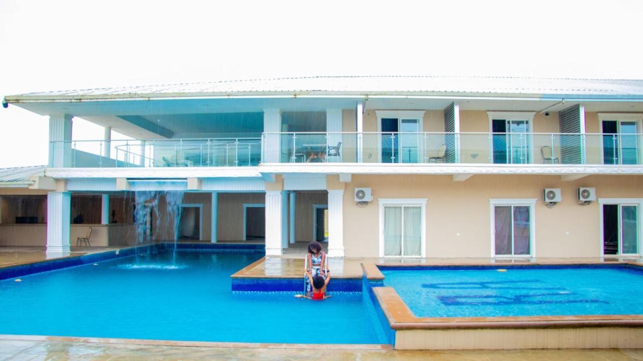 Royal Ambassador Hotel Harbel Luaran gambar