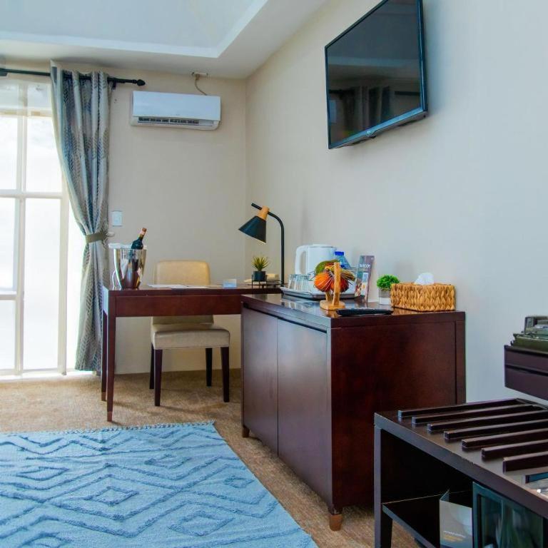 Royal Ambassador Hotel Harbel Luaran gambar